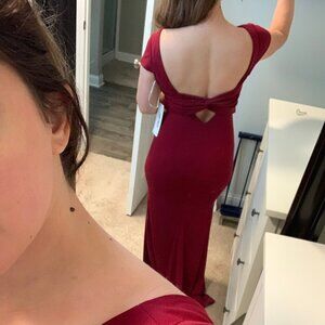 Azazie / Blush Mark Burgundy Backless Bridemaid / Formal Dress | Size M